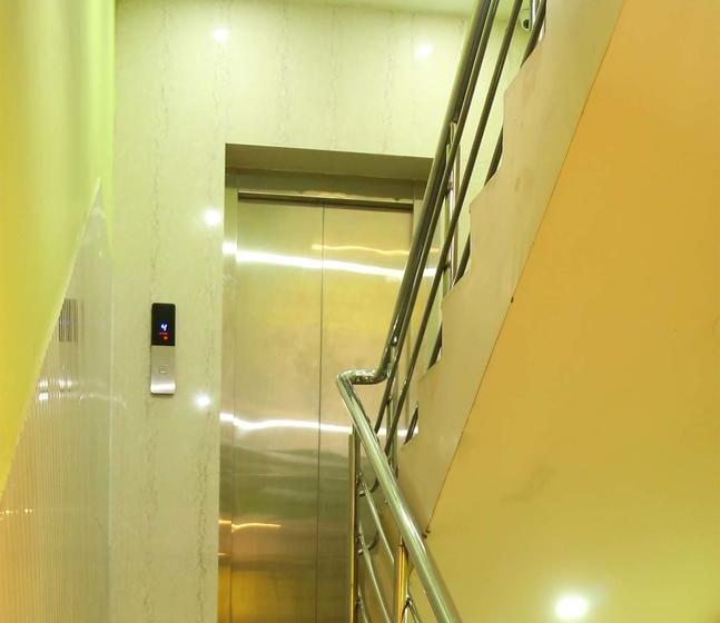 Hotel Svt Residency 2