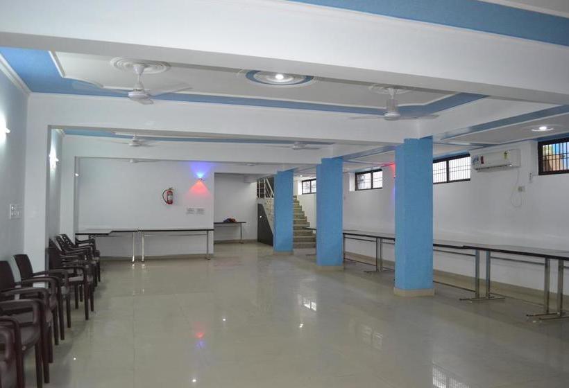 Hotel Rajni Guest House 4