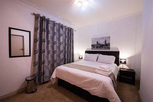 Prestige Apartment Sandton at Westpoint 4