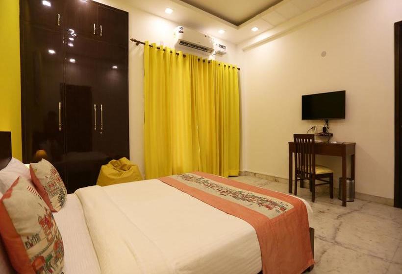 Hotel Oyo Flagship Sector 45 Noida 2