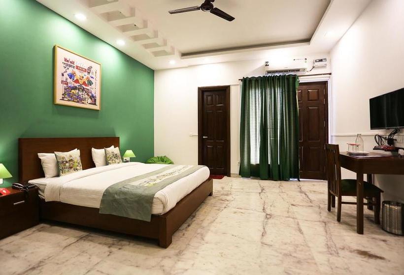 Hotel Oyo Flagship Sector 45 Noida 6