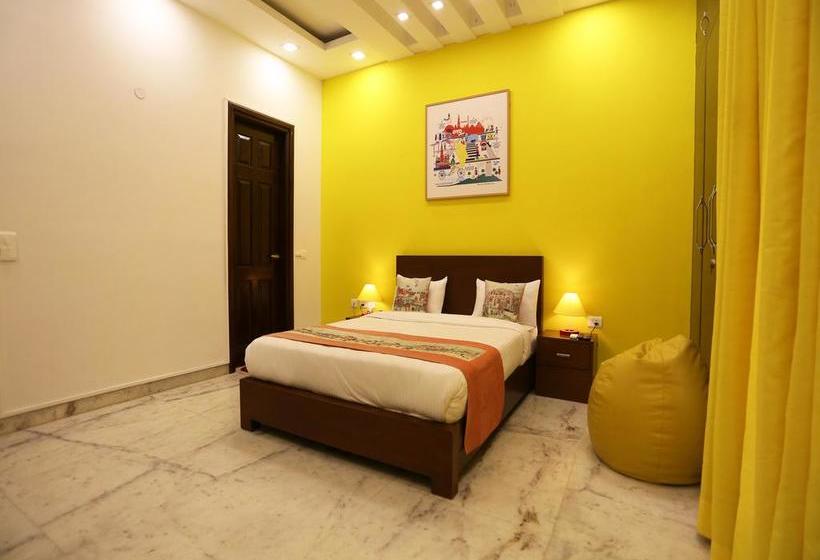 Hotel Oyo Flagship Sector 45 Noida 9