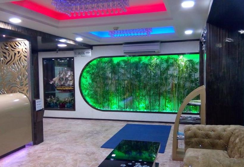 Hotel N.s.international 20