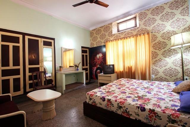 Bed and Breakfast Yuvraj