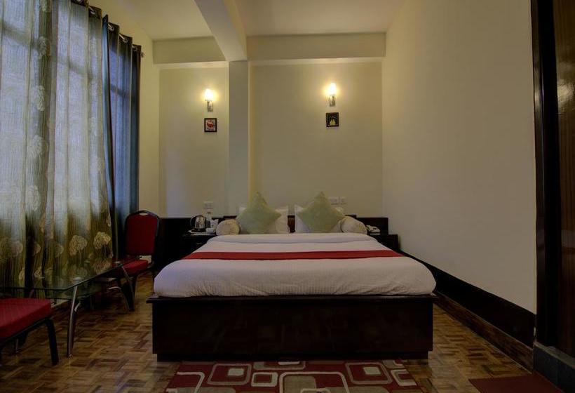 Hotel Oyo 13487 Crown De La Cruz Residency 20