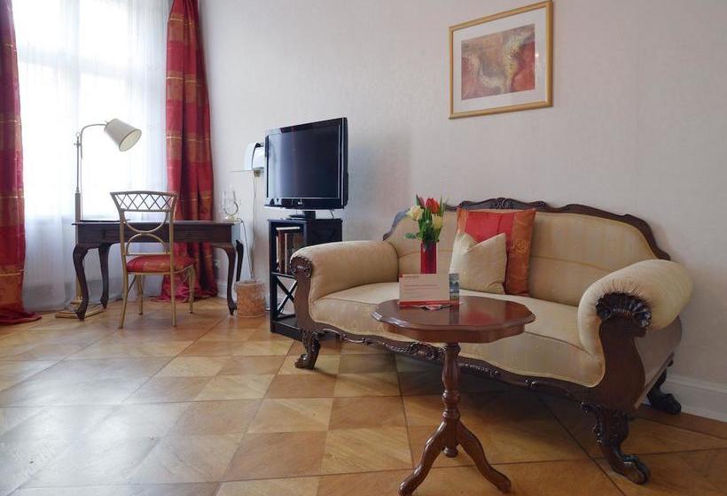 Bed & Breakfast Boutique Hotel Mittendrin Berlin 17