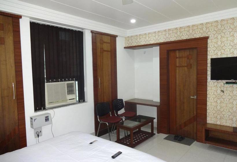 Hotel Vinayak International 15