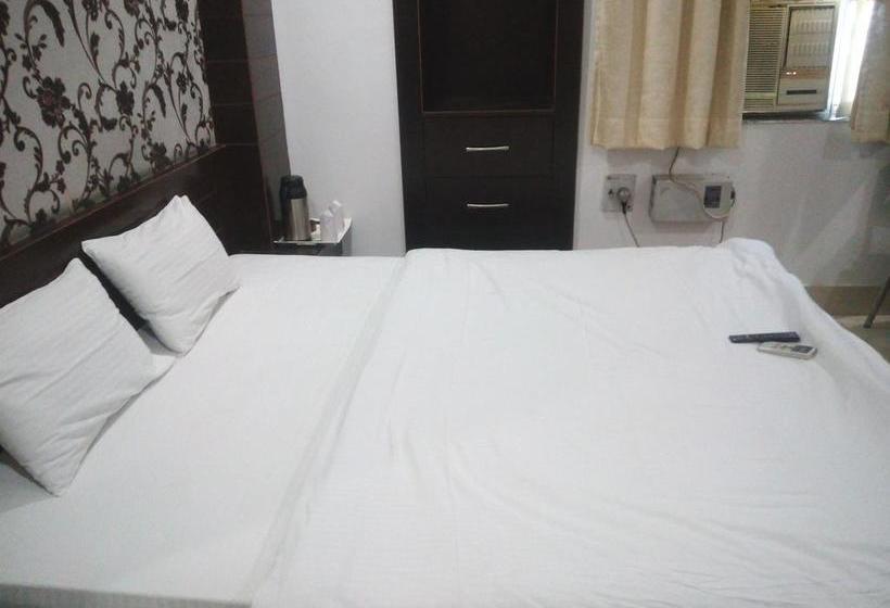 Hotel Vinayak International 5