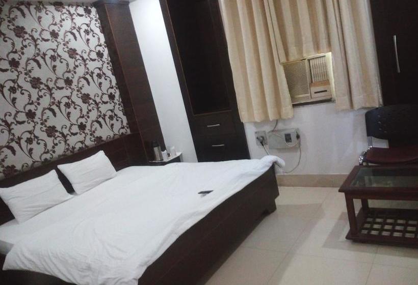 Hotel Vinayak International 6