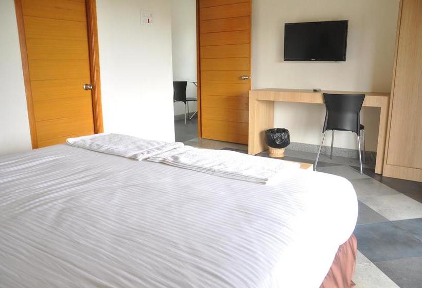 Resort Tgi Kairos 14