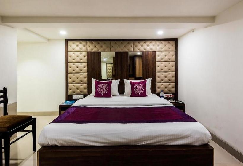 Hotel Shelter Palace Navi Mumbai