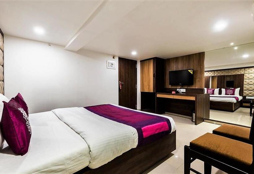 Hotel Shelter Palace 14