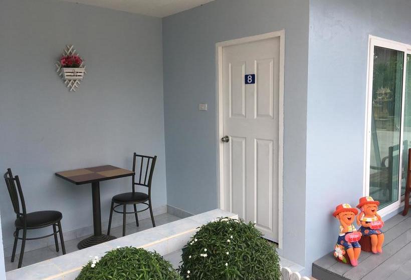 Hotel Baan Sabuy Jung 7