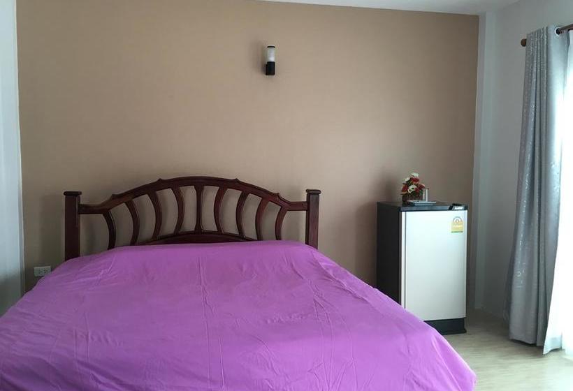 Hotel Baan Sabuy Jung 8