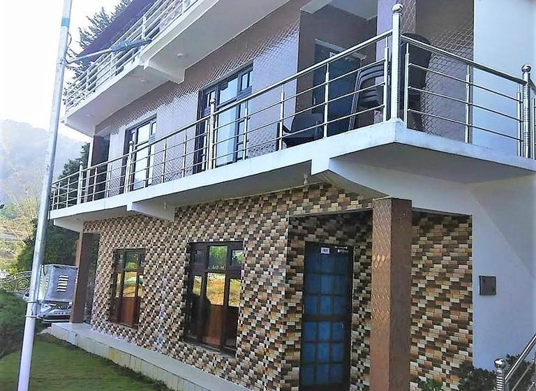 Hotel Lake Pleasant Cottage 3