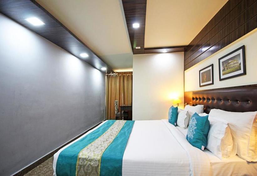 Hotel Oyo 13704 Bailey Road 6