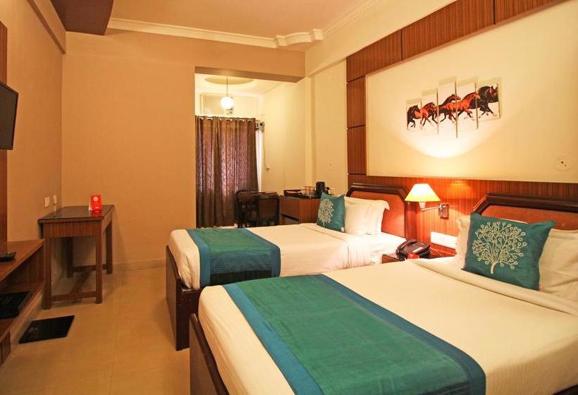 Hotel Oyo 13704 Bailey Road 7