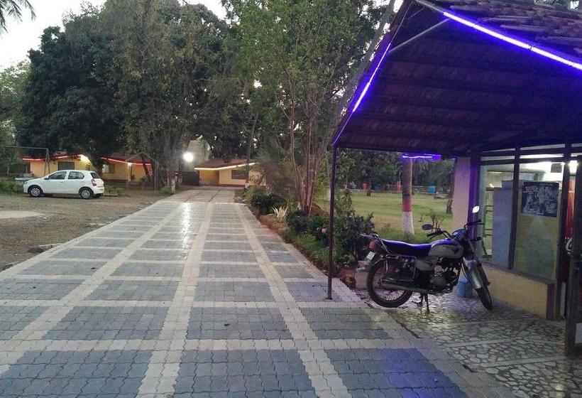 Hotel Summer House Damán