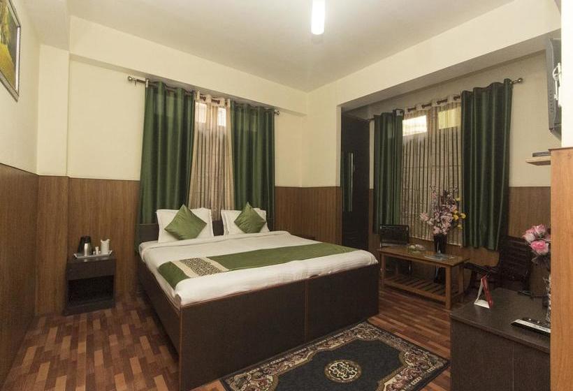 Oyo 7431 Hotel Tushita 12