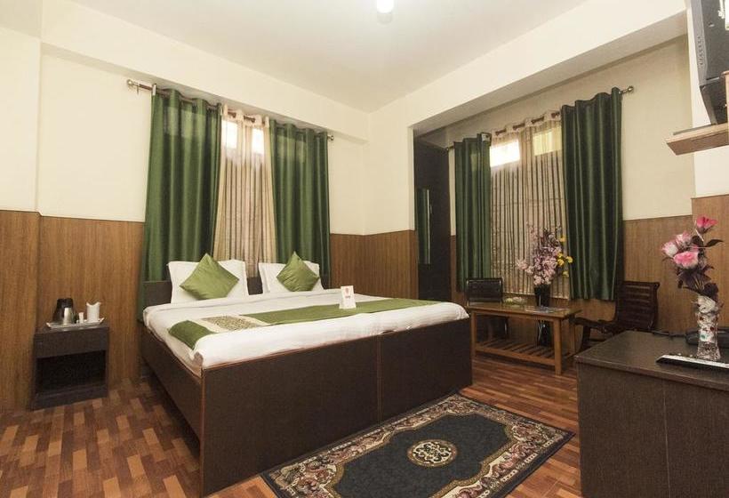 Oyo 7431 Hotel Tushita 9