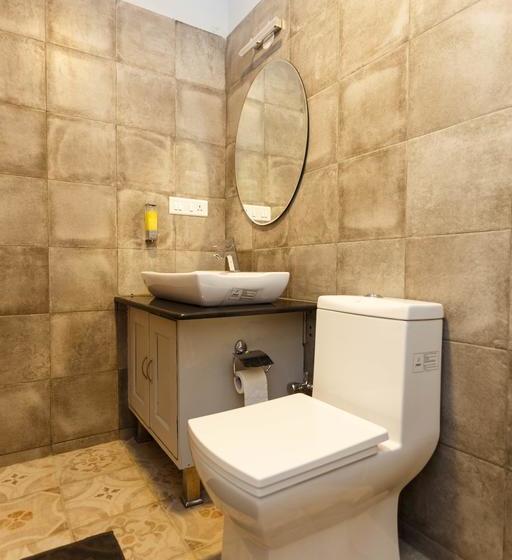 Hostel Locul.uptown 11