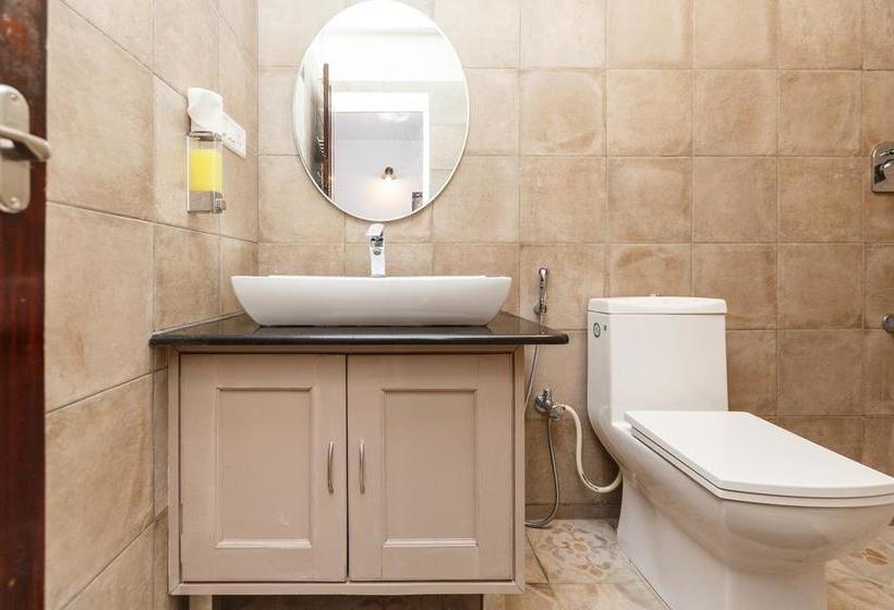 Hostel Locul.uptown 14