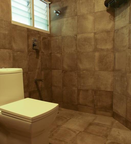 Hostel Locul.uptown 15