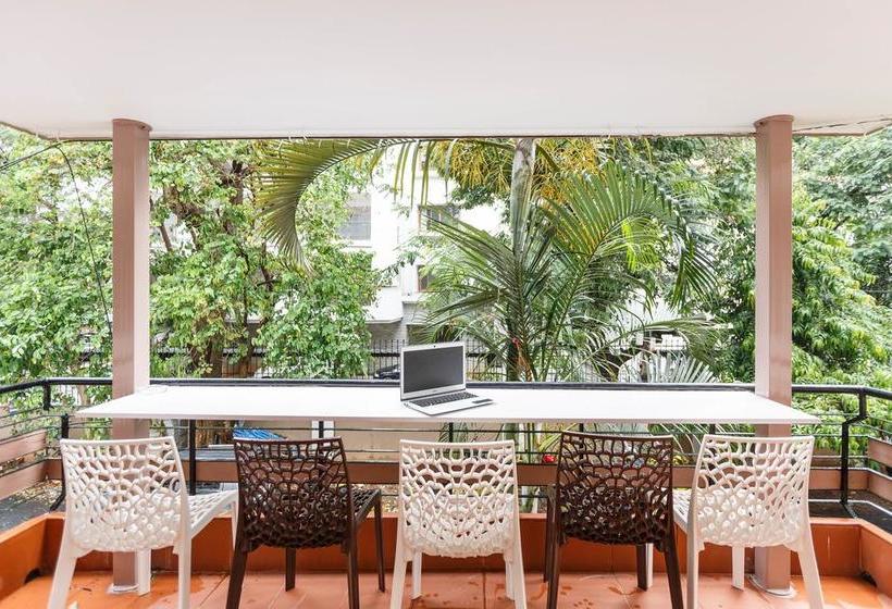 Hostel Locul.uptown 20