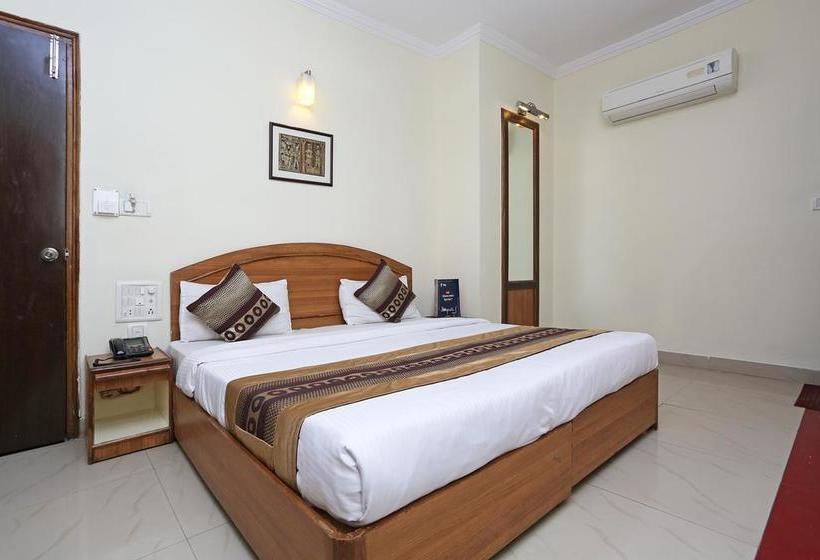 Oyo 11307 Hotel Satya Villas 1