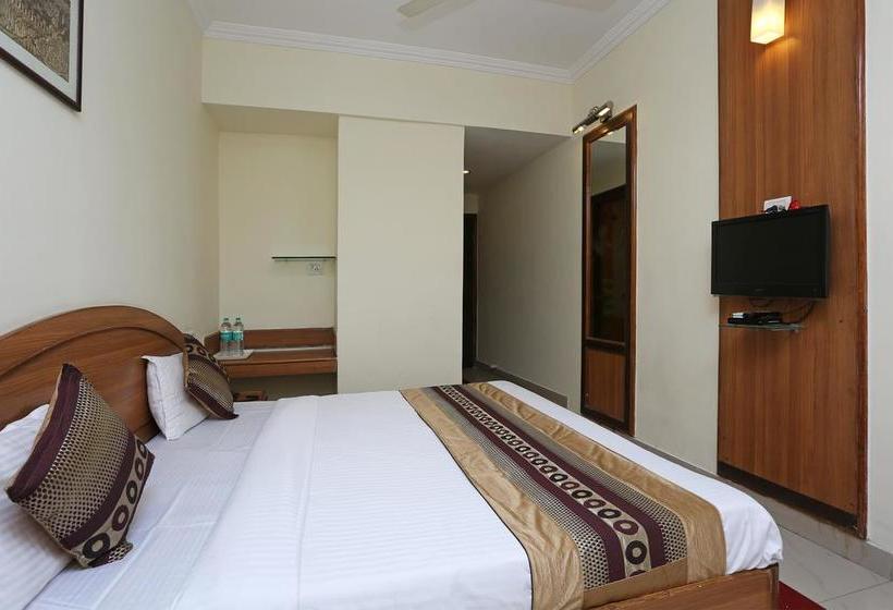 Oyo 11307 Hotel Satya Villas 10