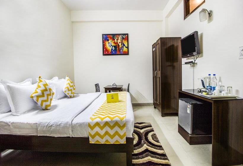 Fabhotel Mintstar Sector 38 1