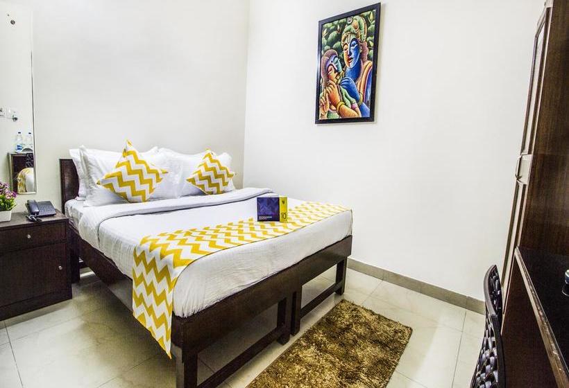 Fabhotel Mintstar Sector 38 10