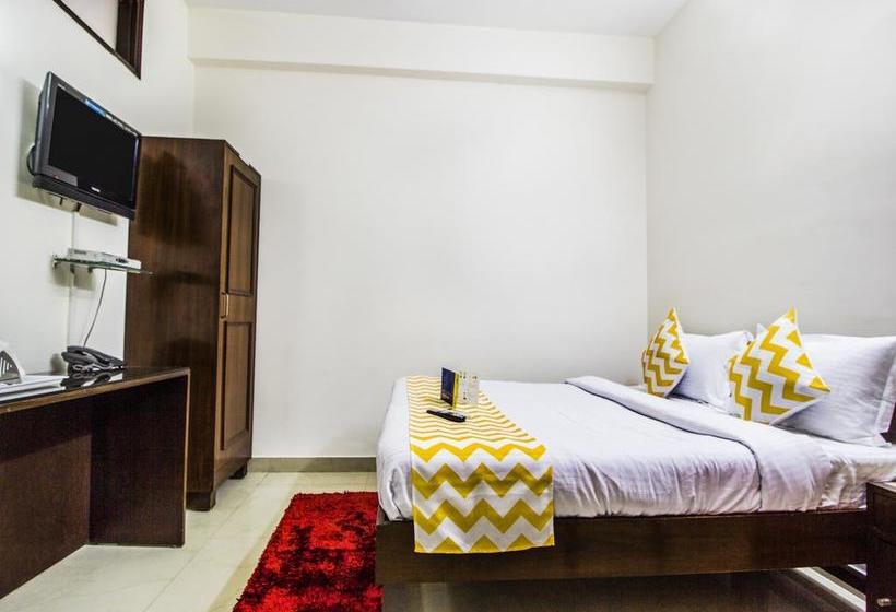 Fabhotel Mintstar Sector 38 11