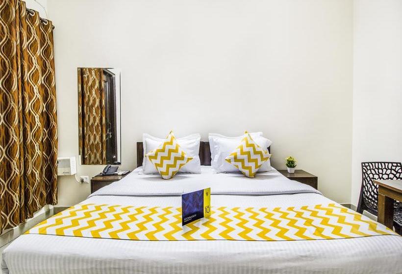 Fabhotel Mintstar Sector 38 3