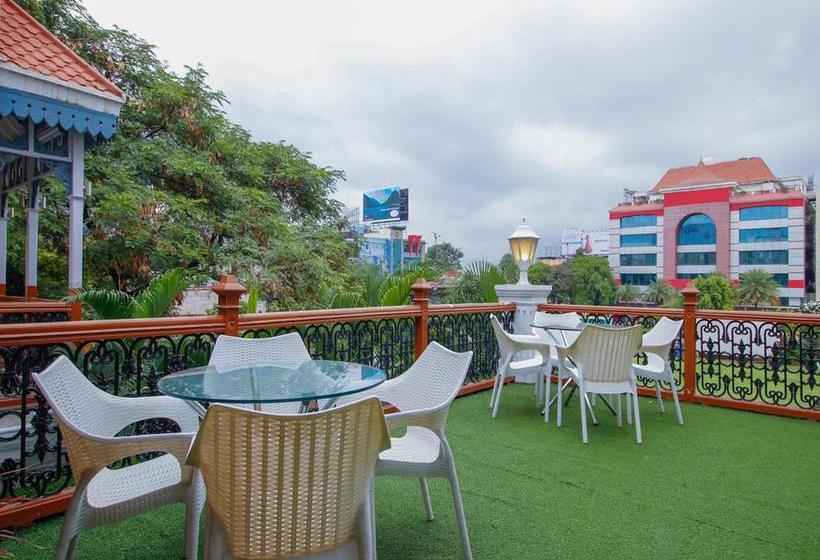 Hotel Oyo 1410 Country Club Begumpet 19