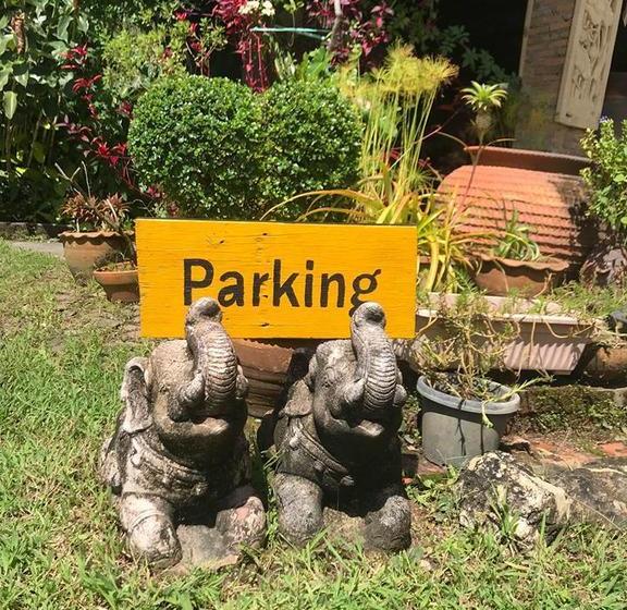 Casa Theresa Resort & Garden 10