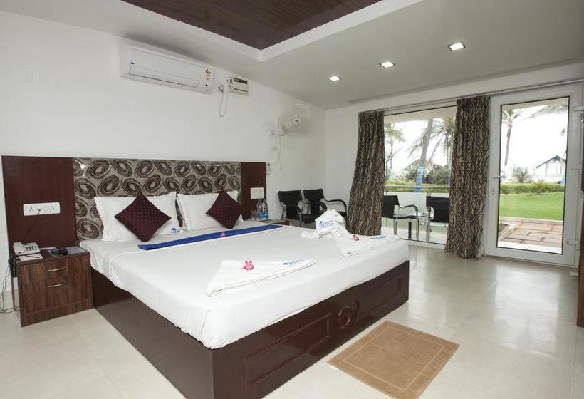 Shelter Beach Resort 16