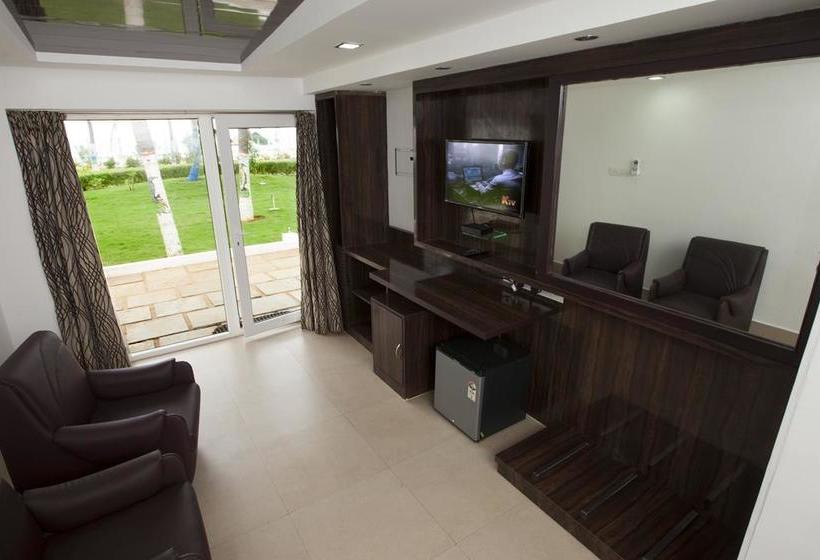 Shelter Beach Resort 2