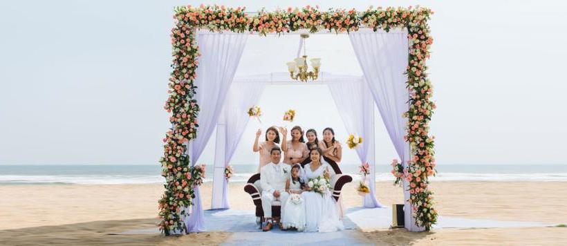 Shelter Beach Resort 9