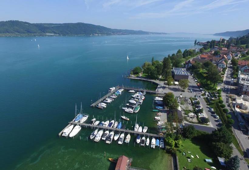 Hotel Pension Café Hasler 16