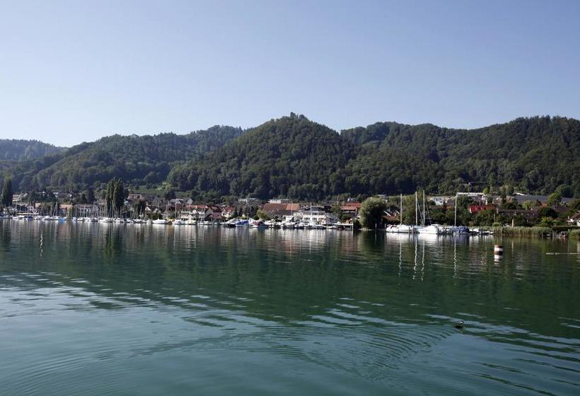 Hotel Pension Café Hasler 17