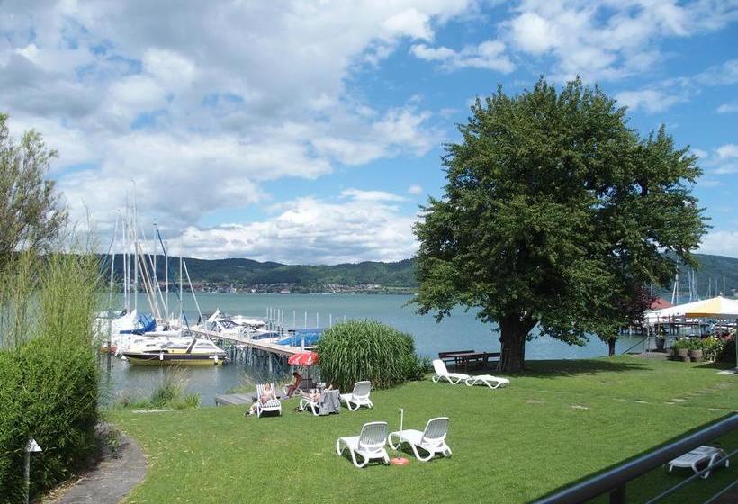 Hotel Pension Café Hasler 19