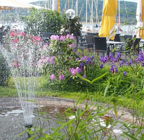 Hotel Pension Café Hasler 8