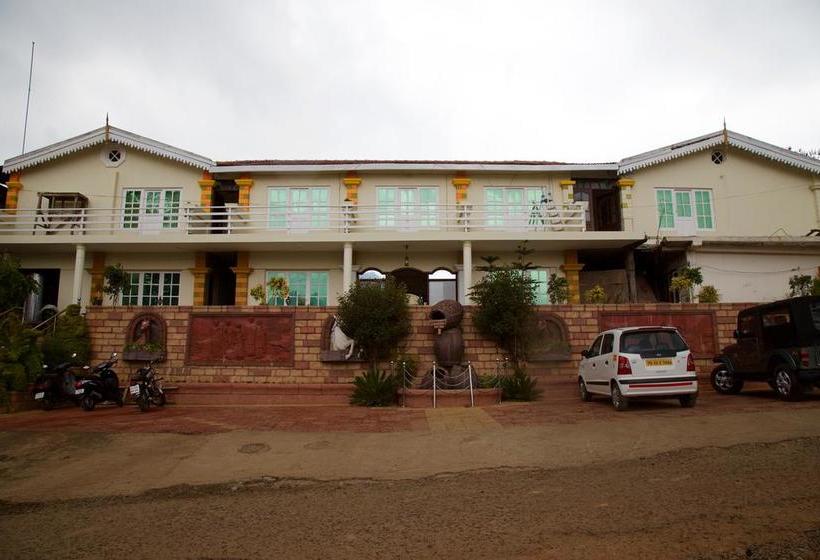 Hotel Oyo 4427 Near Heritage Railway Station Tamil Nadu