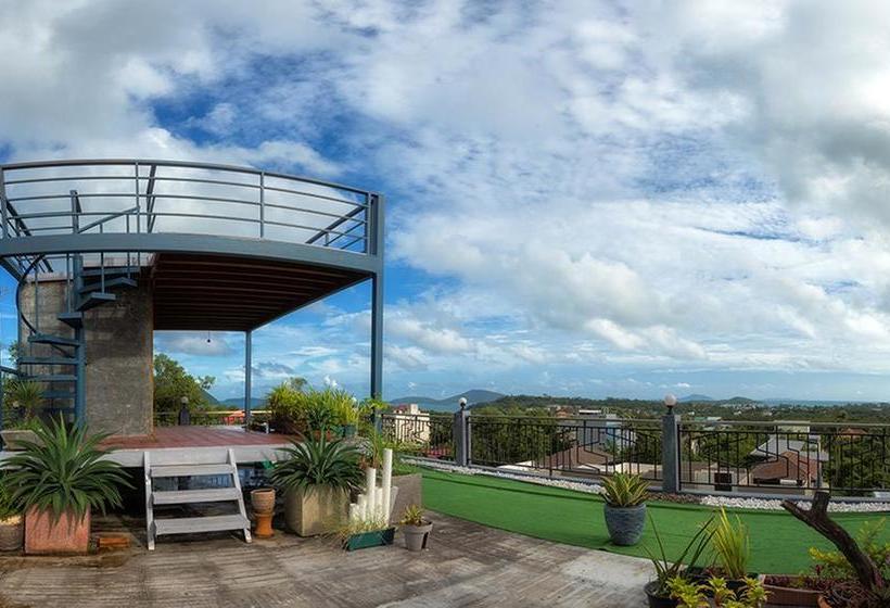 Resort Again At Rawai Beach 9