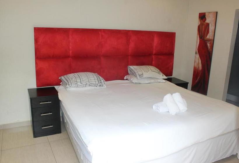 Hotel Sababa Lodge 13