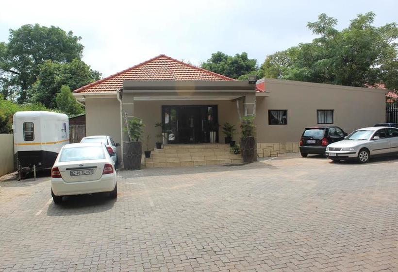 Hotel Sababa Lodge 18