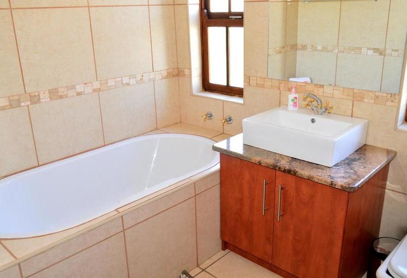 Bed and Breakfast Village Lodge Vaal De Grace 13