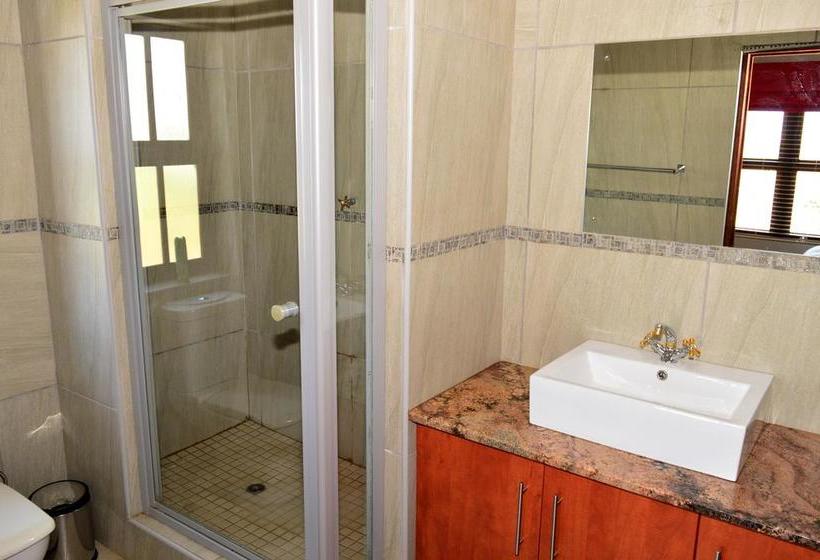 Bed and Breakfast Village Lodge Vaal De Grace 16