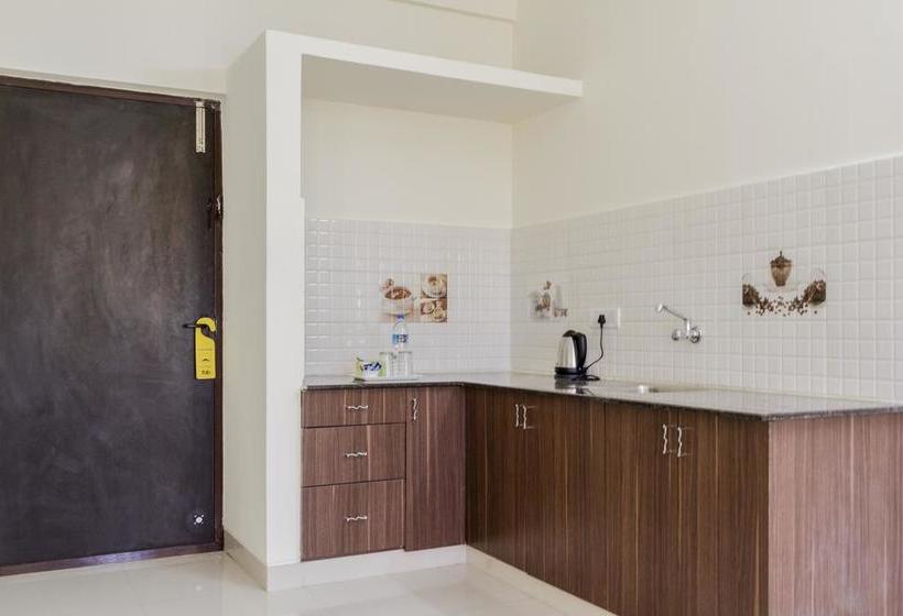 Fabhotel Iwe Studio Yelahanka 8